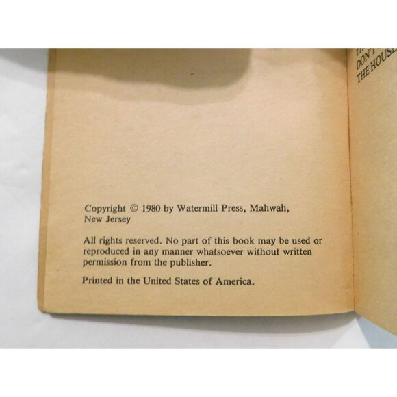 The Haunted Planet By DJ Arneson & Tony Tallarico 1980 Vintage Paperback Book - Picture 3 of 3